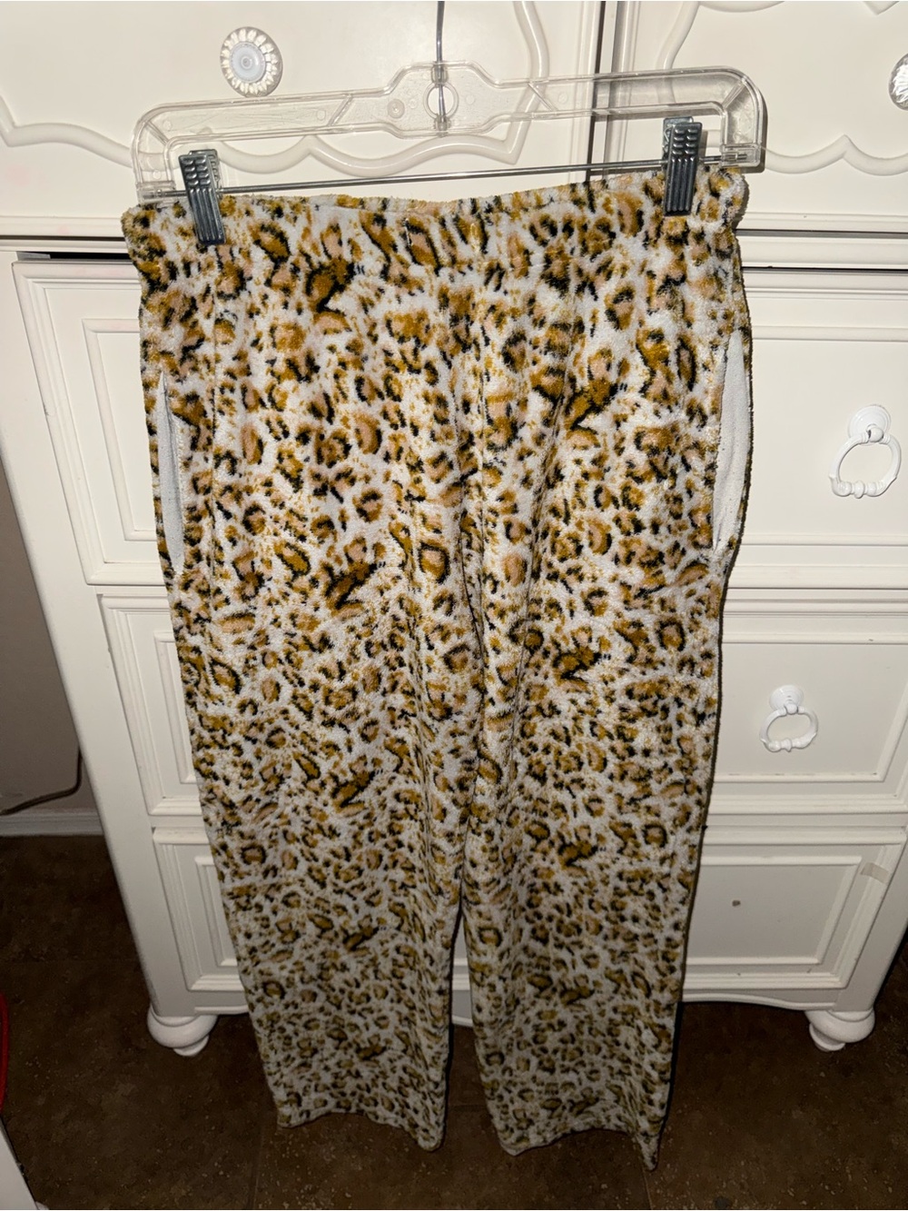 Leopard Print Cozy Lounge Pants - Women